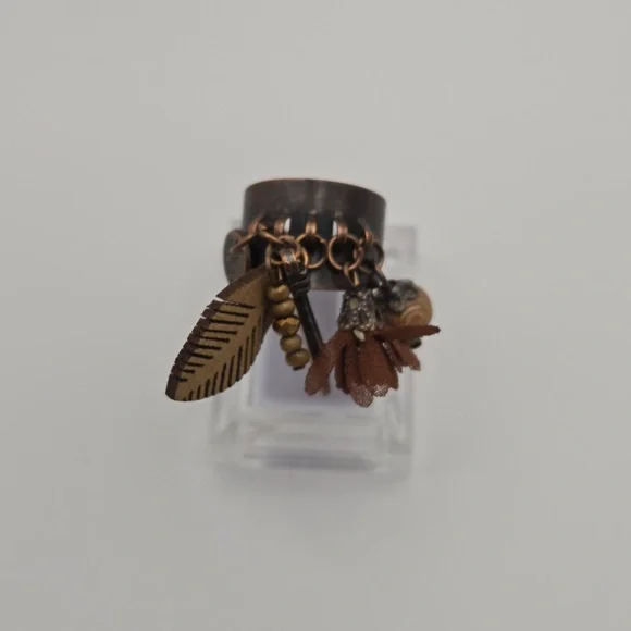 ### NWT-- Unique Vintage Tassel Ring - Picture 6 of 6